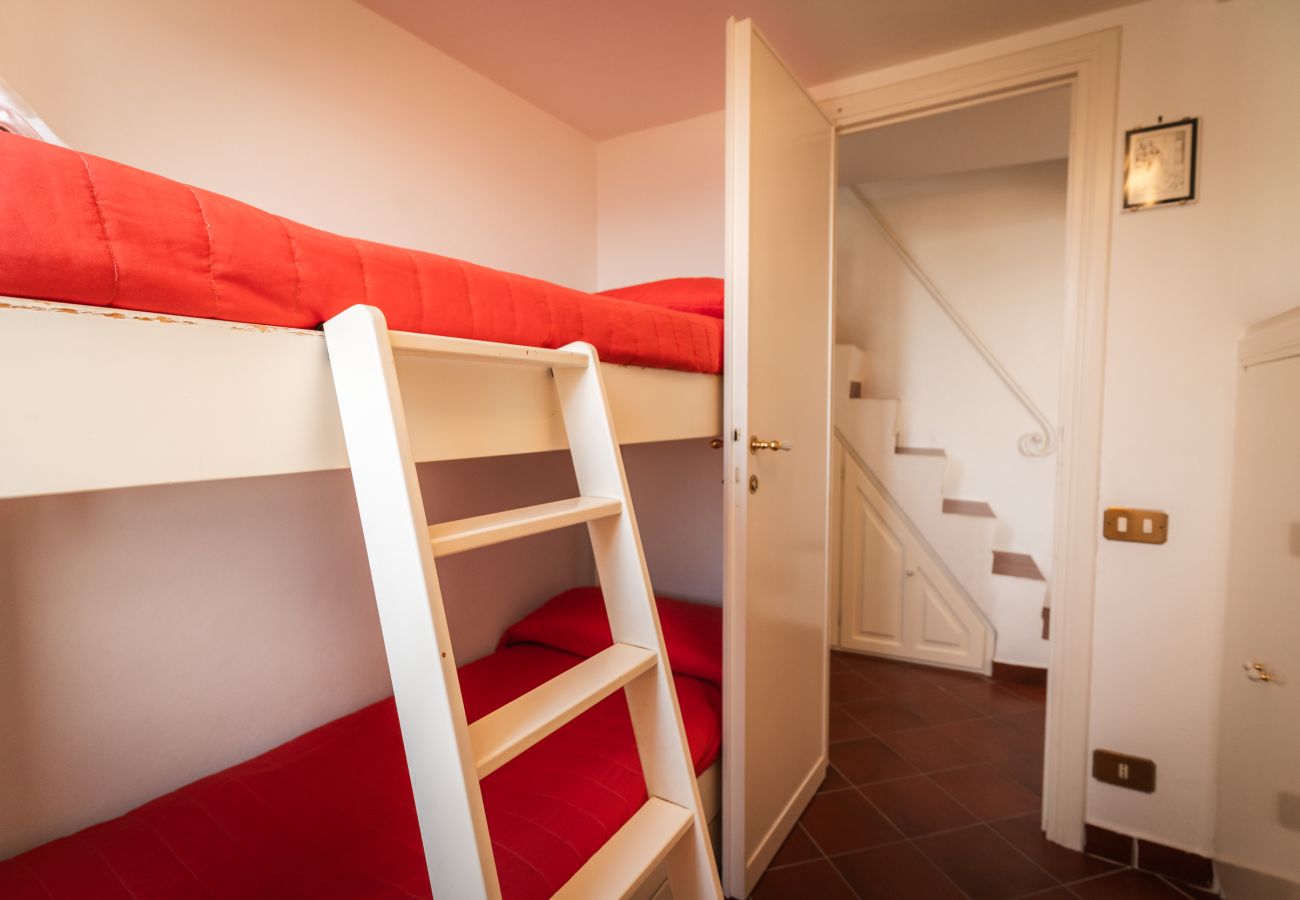 Apartment in Sperlonga - Lovely apartment in the heart of the historic center