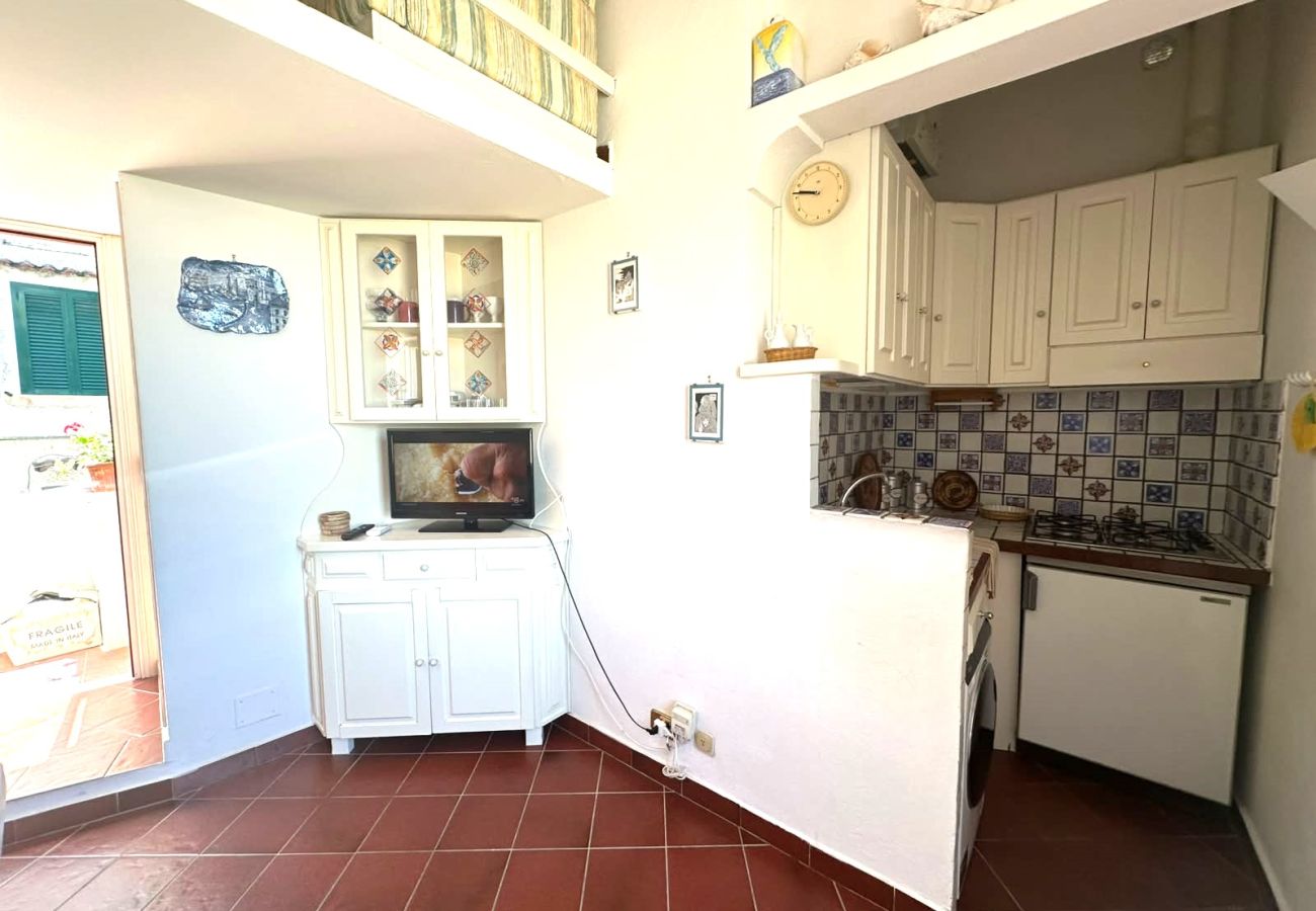 Apartment in Sperlonga - Lovely apartment in the heart of the historic center