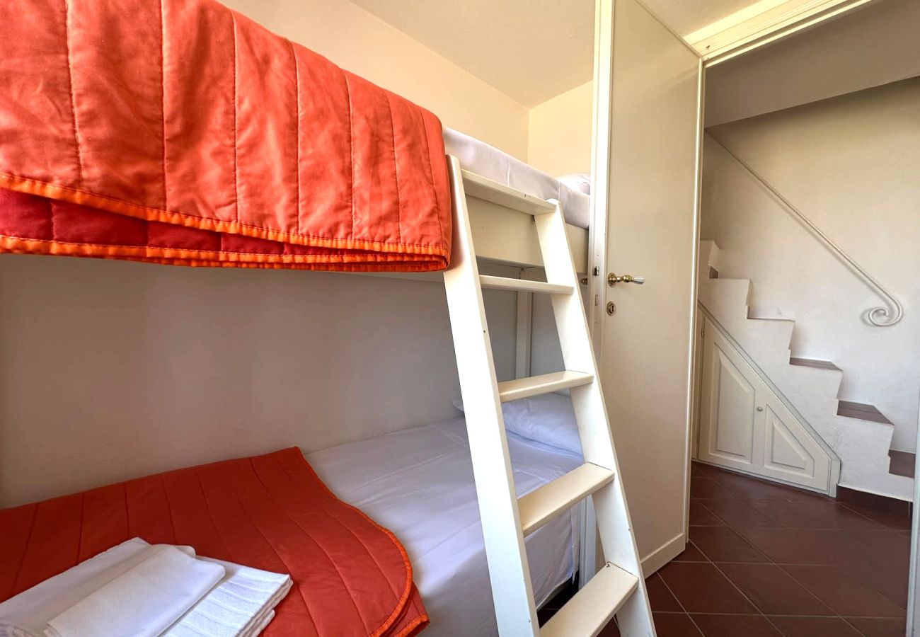 Apartment in Sperlonga - Lovely apartment in the heart of the historic center
