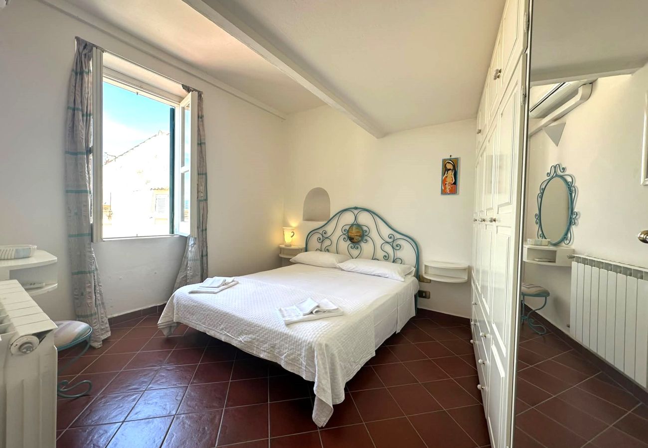 Apartment in Sperlonga - Lovely apartment in the heart of the historic center