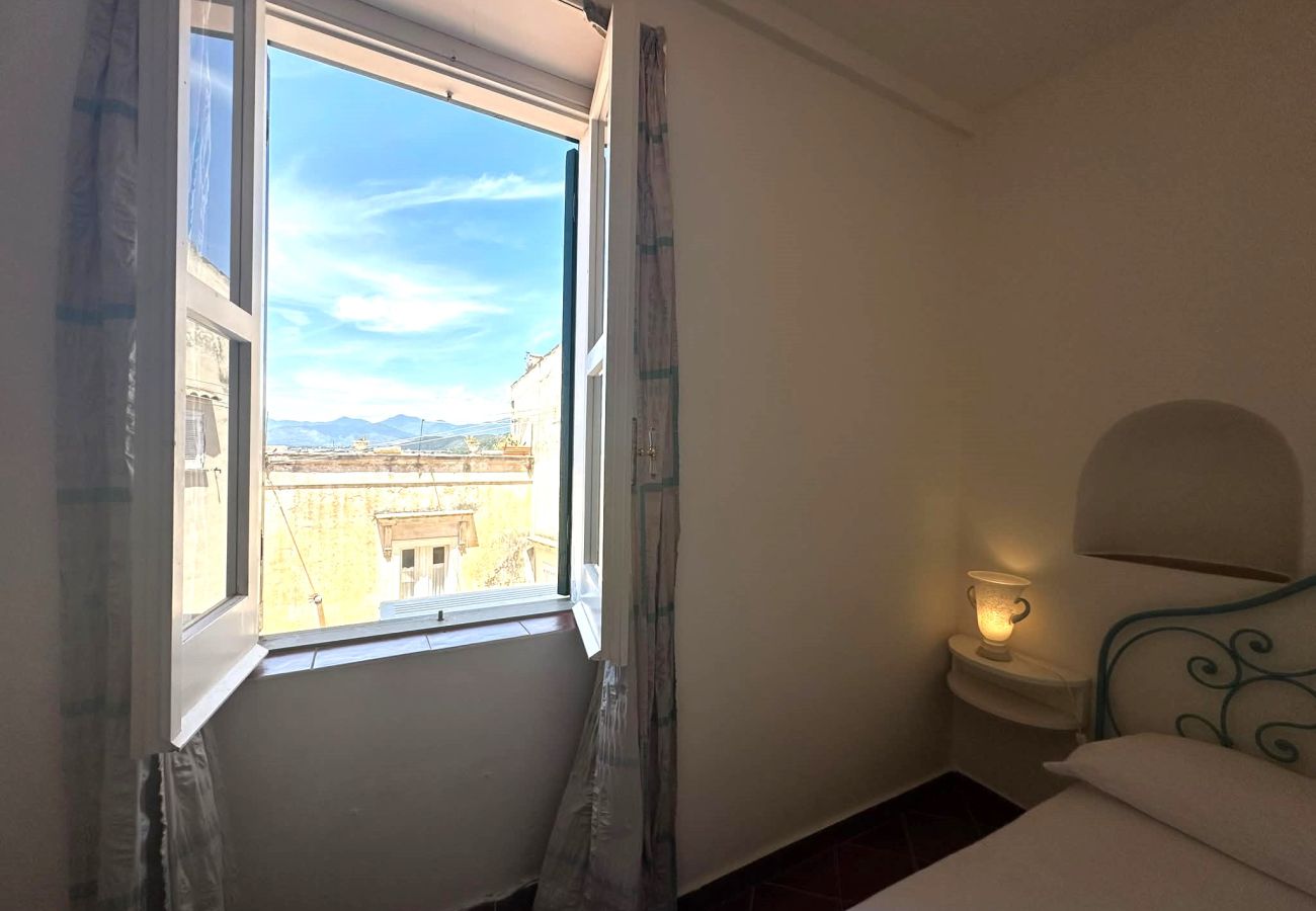 Apartment in Sperlonga - Lovely apartment in the heart of the historic center