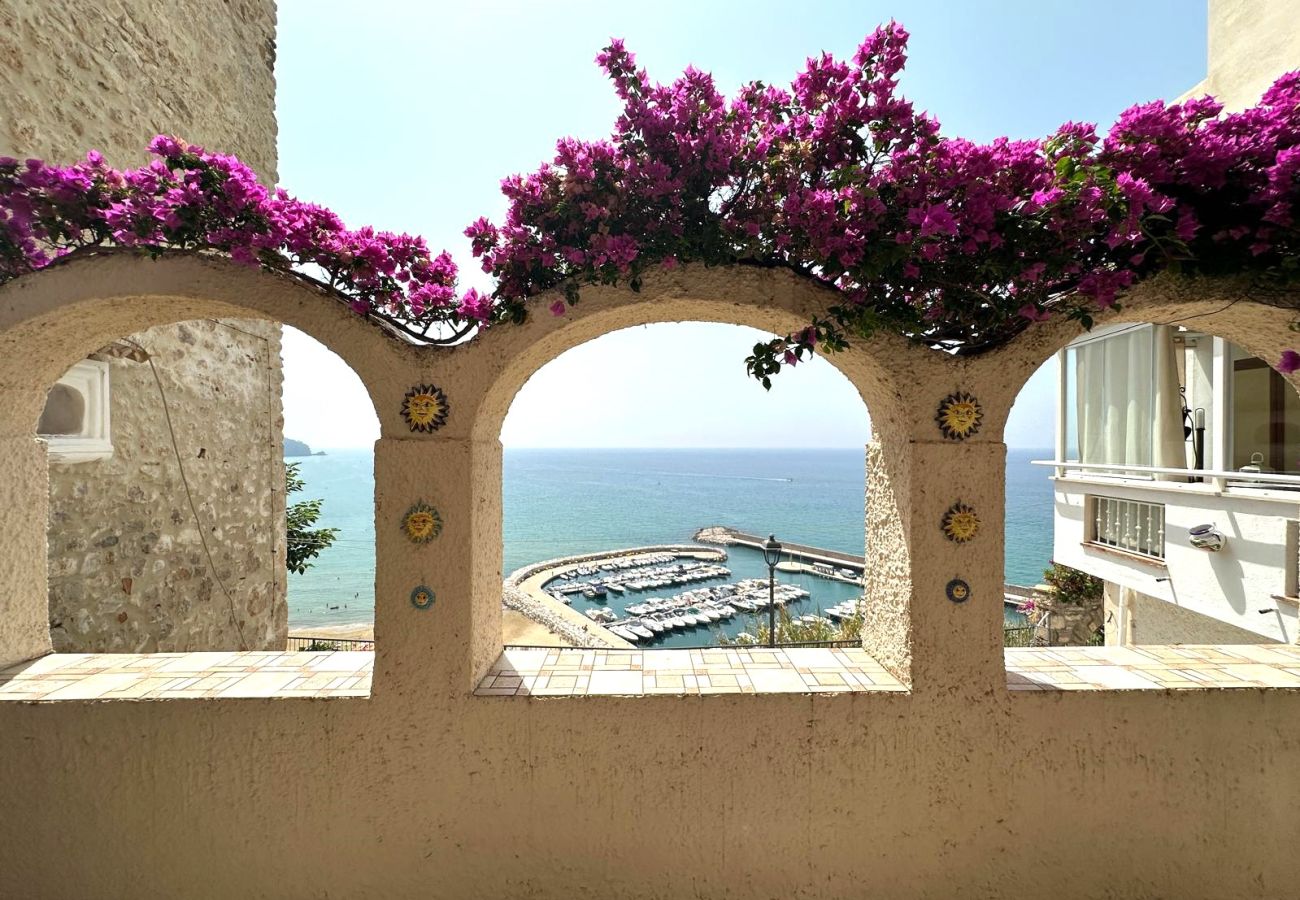 Apartment in Sperlonga - Fantastic apartment with terrace