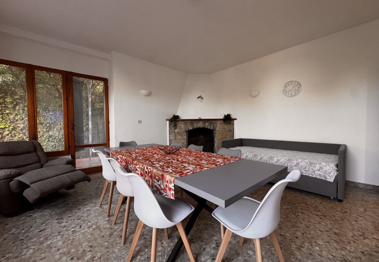 Apartment in Sperlonga - Appartamento con accesso diretto al mare 