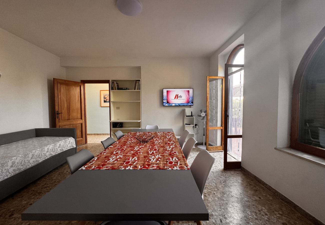 Apartment in Sperlonga - Appartamento con accesso diretto al mare 