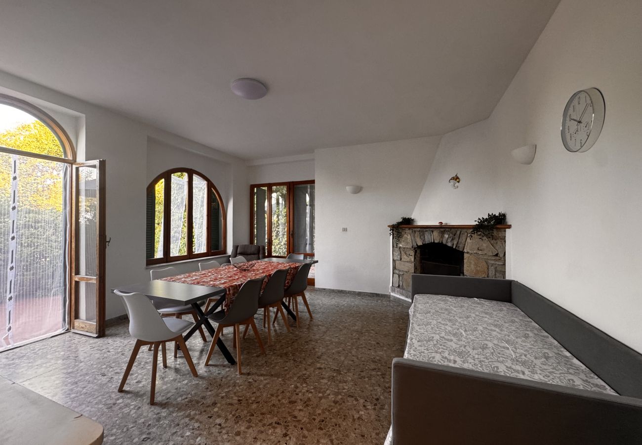 Apartment in Sperlonga - Appartamento con accesso diretto al mare 