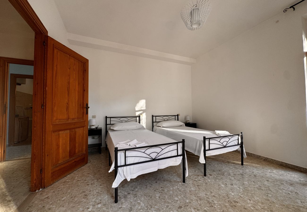 Apartment in Sperlonga - Appartamento con accesso diretto al mare 