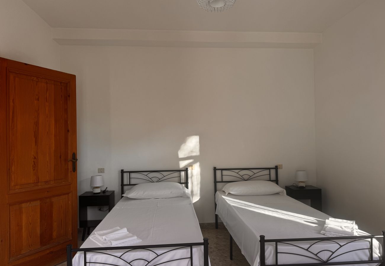 Apartment in Sperlonga - Appartamento con accesso diretto al mare 