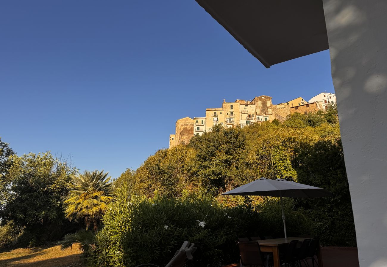 Apartment in Sperlonga - Appartamento con accesso diretto al mare 