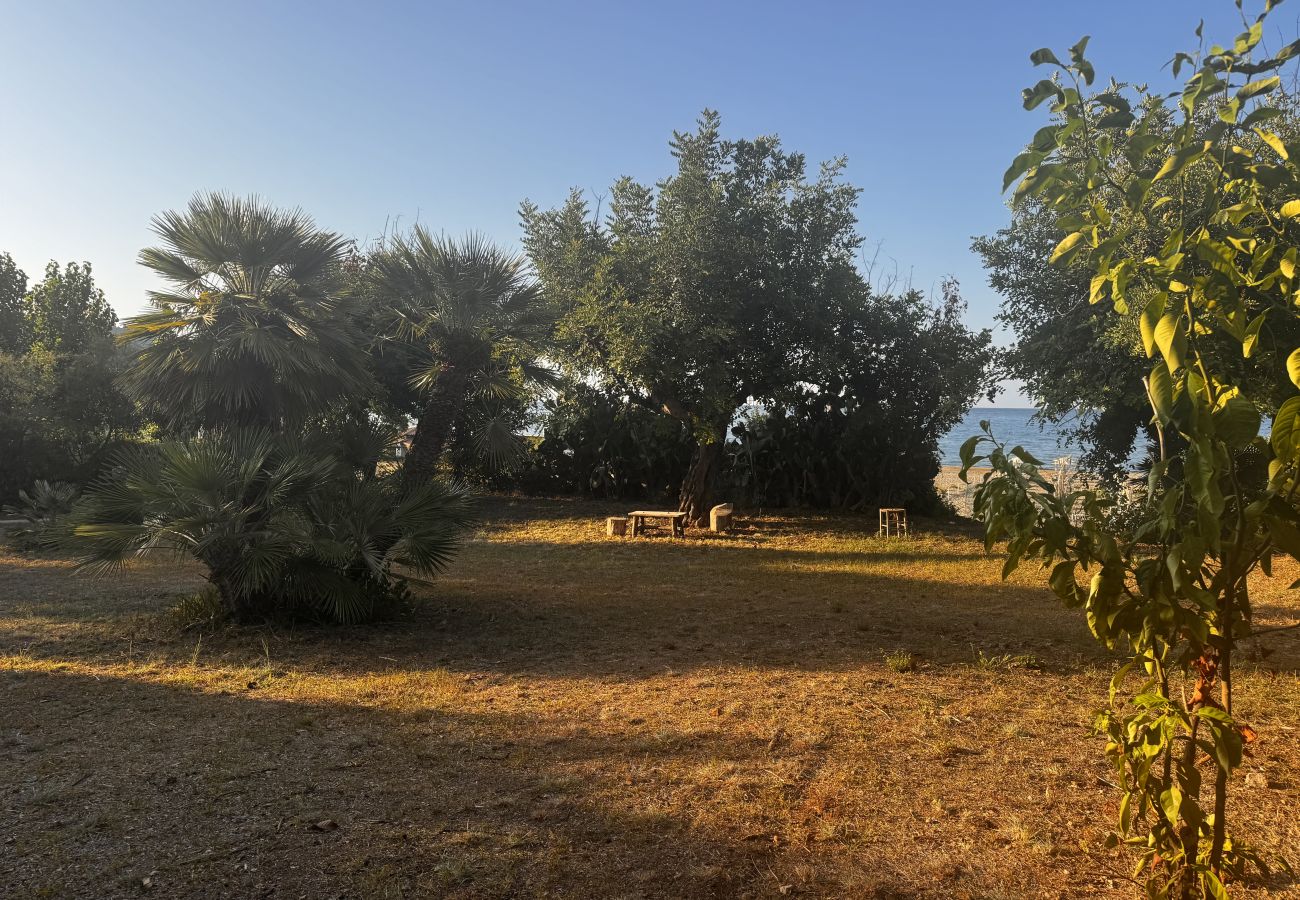 Apartment in Sperlonga - Appartamento con accesso diretto al mare 