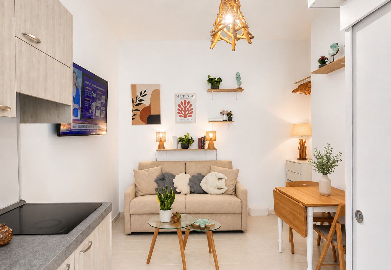 Apartment in Sperlonga - Simple. Stylish. Close to the sea.